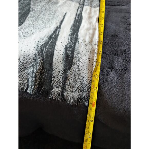 Eileen Fisher Unique Abstract Design Tencel Scarf 72 x 17" - Picture 3 of 8